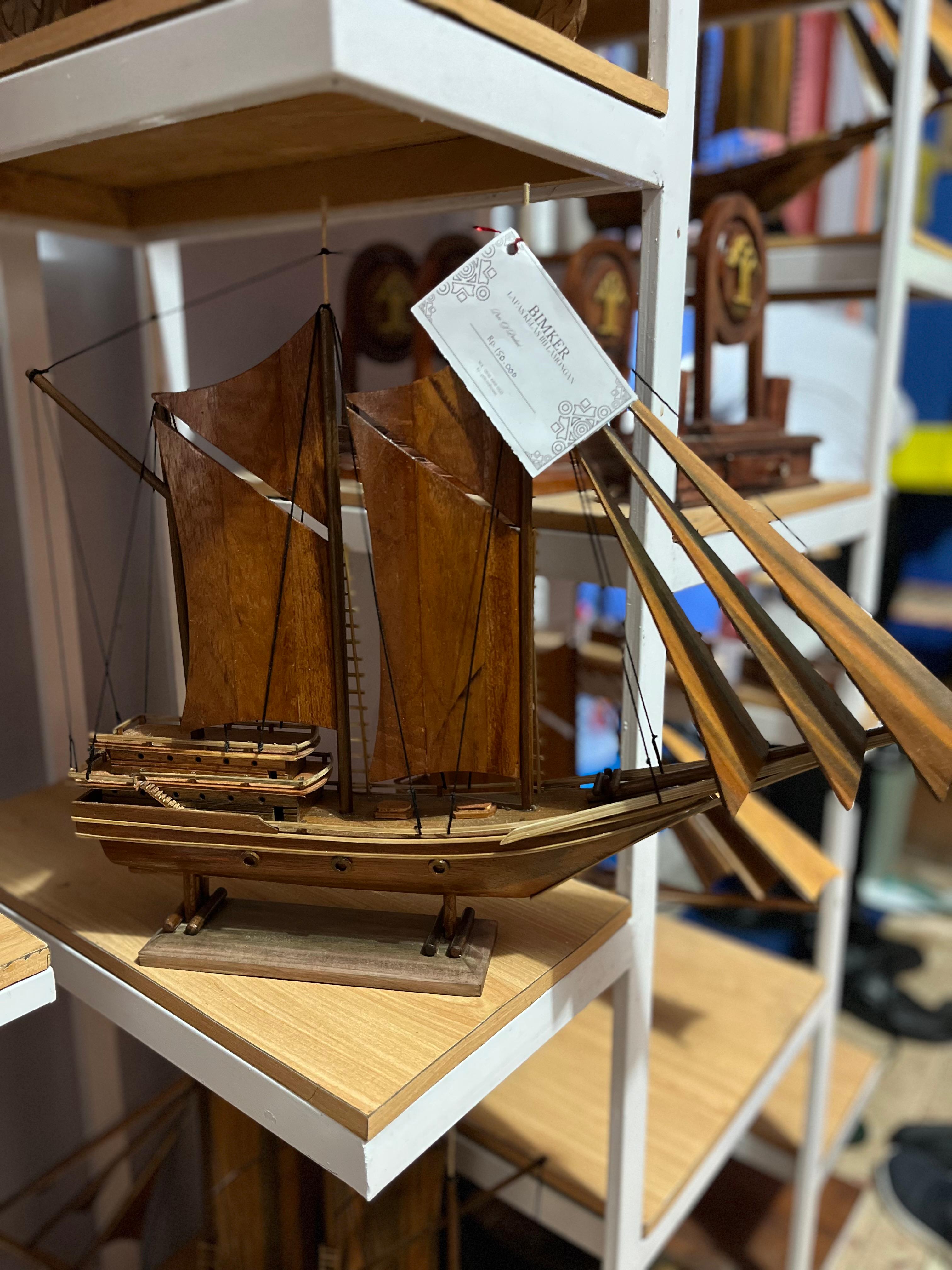 MINIATUR KERAJINAN