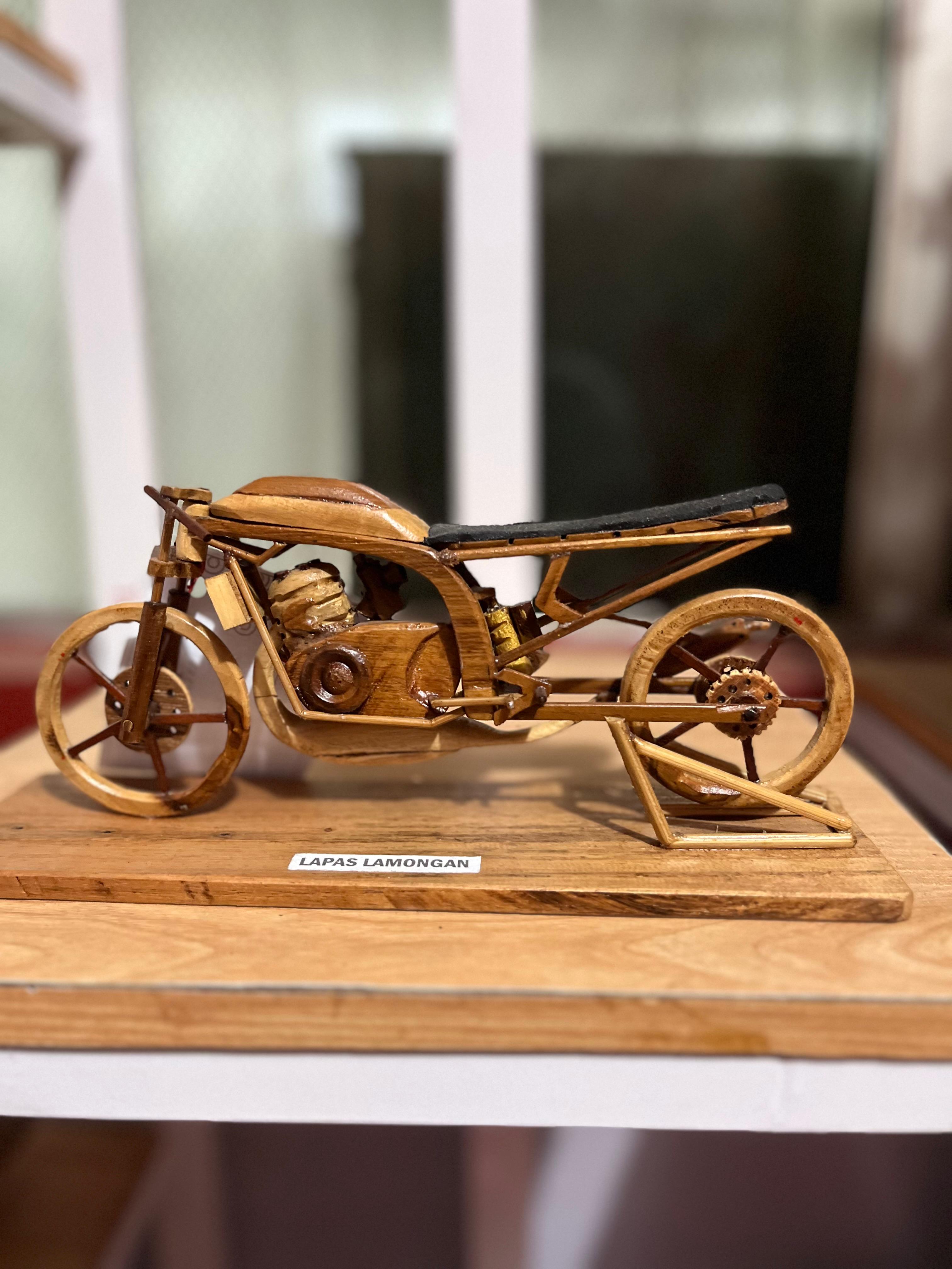 MINIATUR KERAJINAN
